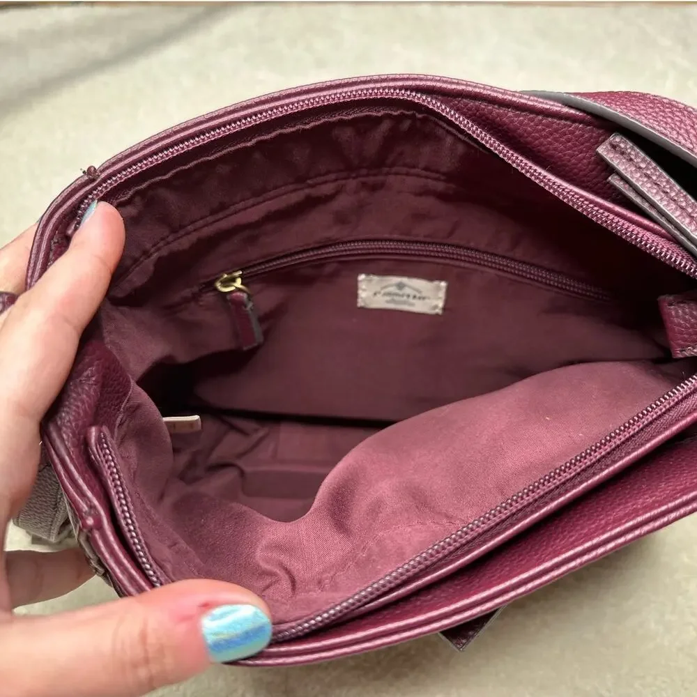St John's Bay: Plum Purple Cross Body Purse